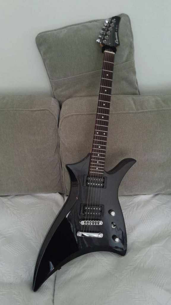 Cruiser electric guitar by Crafter + guitar case