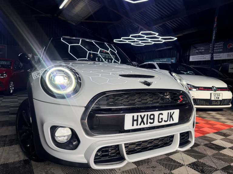2019 MINI Hatch 2.0 Cooper S Sport II 5dr HATCHBACK Petrol Manual