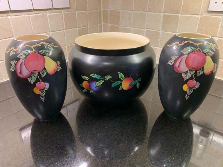 DEVON WARE FIELDINGS STAFFORDSHIRE AUTUMN COLLECTION ART DECO VASE PLANTERS IN EXCELLENT CONDITION