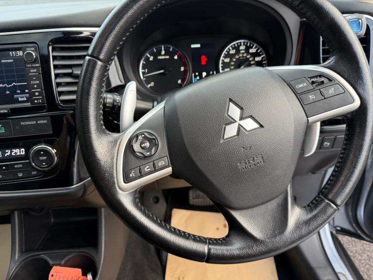 2013 Mitsubishi Outlander 2.2 DI-D GX4 5dr Auto ESTATE Diesel Automatic