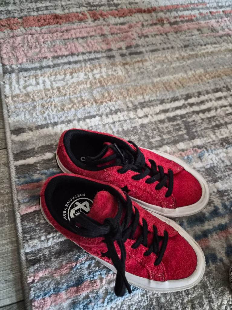 Converse One Star Trainers - Red, Size 10 (Primary School Age)