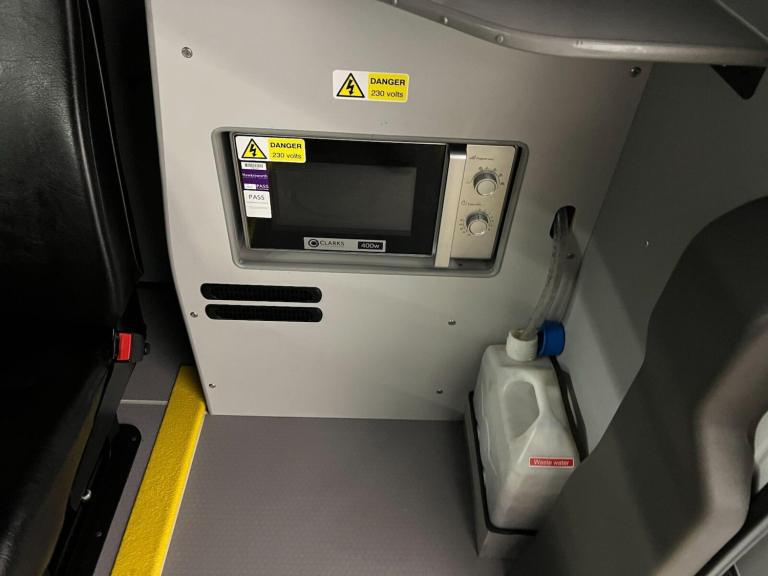 2022 Ford Transit 2.0 EcoBlue 130ps H2 Leader Double Cab Van PANEL VAN DIESEL Manual