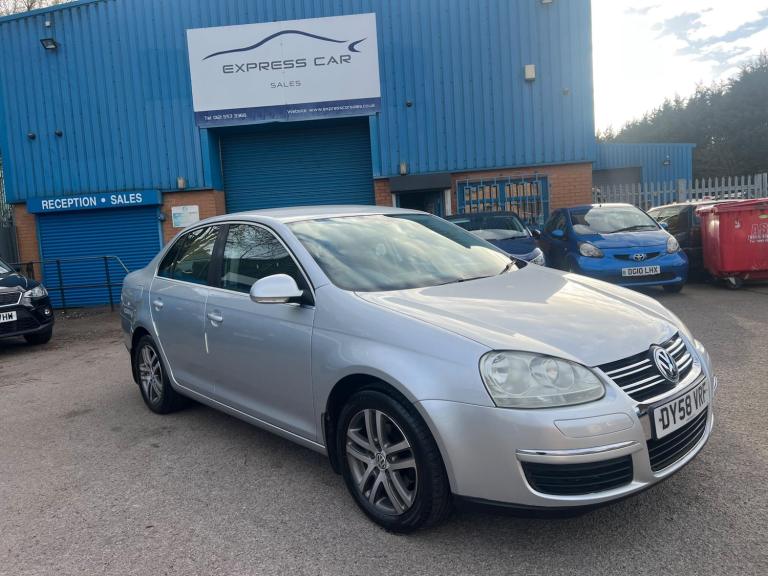 2008 Volkswagen Jetta 1.9 SE TDI PD 4dr DSG SALOON DIESEL Automatic