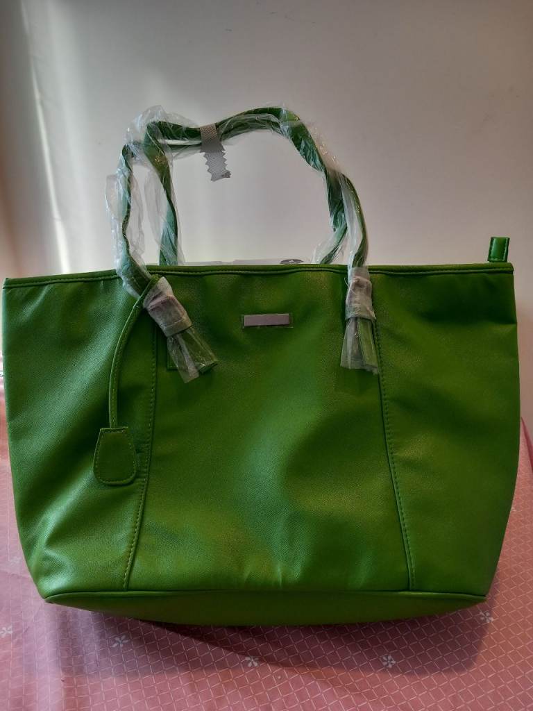 2 Vibrant Green and brown Ladies Tote Bags – Brand New with Tags