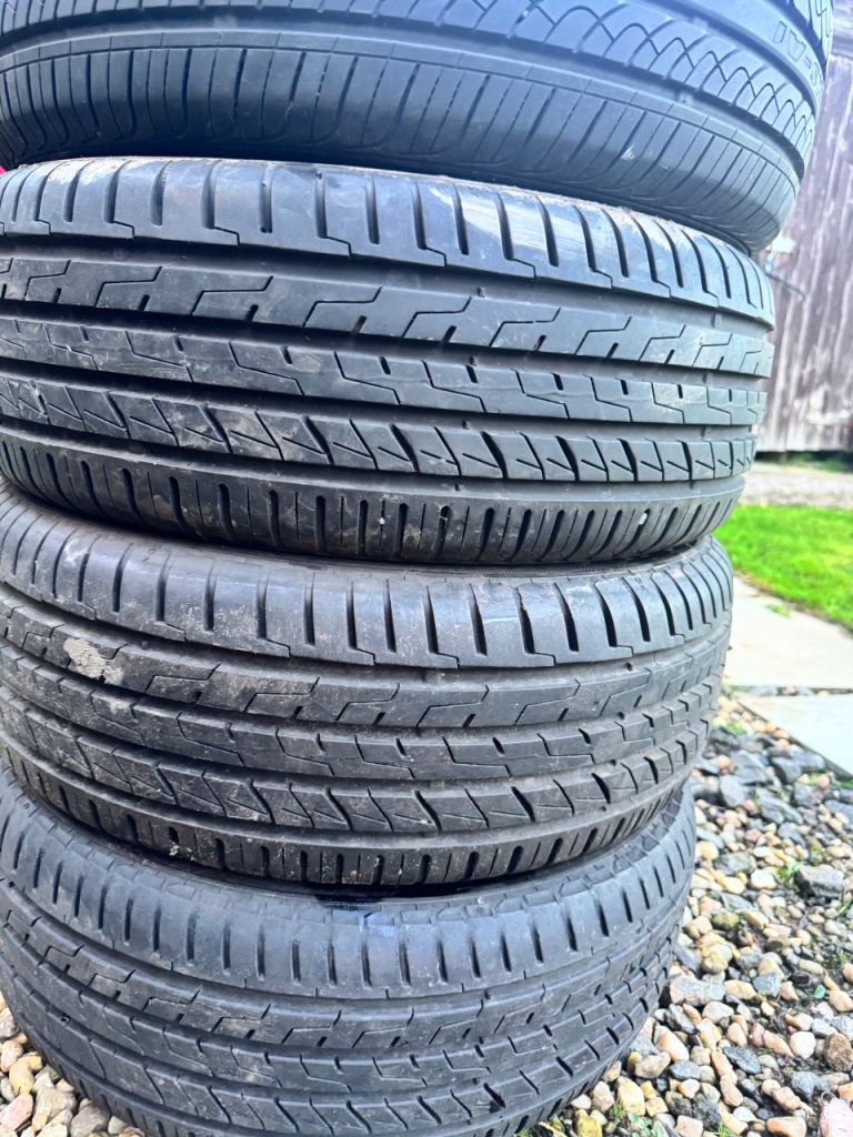 225/40r18 tyres