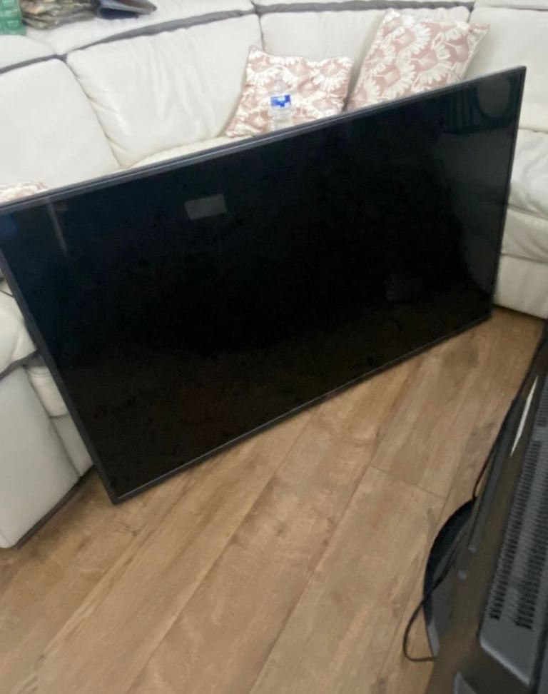 50 inch LG smart tv