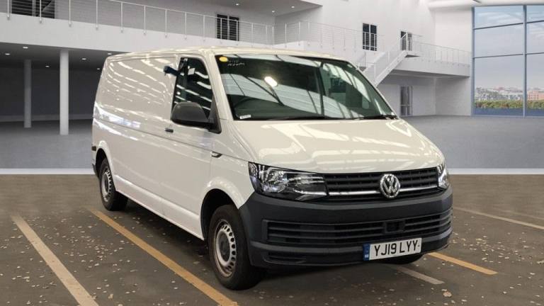 2019 19 VOLKSWAGEN TRANSPORTER 2.0 TDI T30 BLUEMOTION TECH STARTLINE PANEL VAN 5