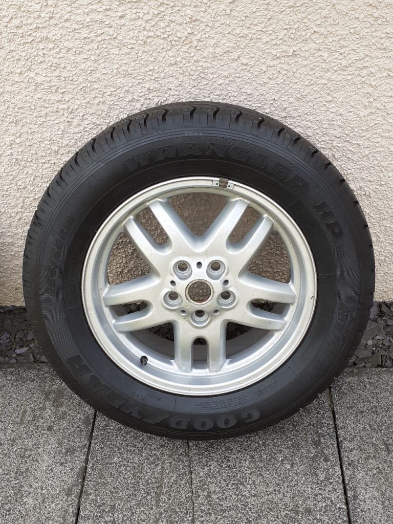 Range Rover 18 Inch Alloy Wheel & New Tyre