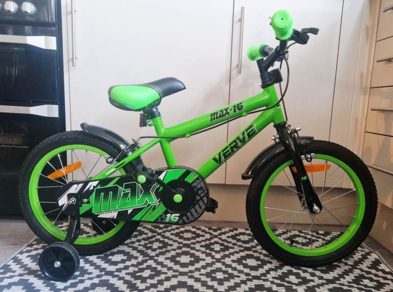 Boys 16 Inch Verve Max II Bike Green used once