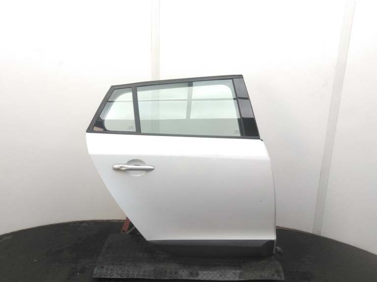 Renault Megane Rear Door O/S 2008-2017 Glacier White Ov369 5 Door Estate Rh 8210