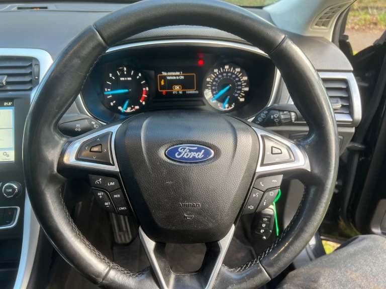 FORD MONDEO 2.0 TDCi ECO Zetec Edition Black Manual Diesel 2018