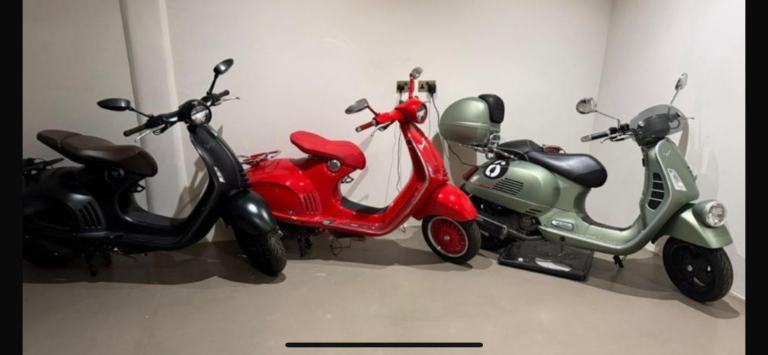 Piaggio Vespa  Lambretta  Scomadi Royal Alloys 