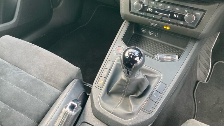 2017 SEAT Ibiza 1.0 TSI 95 Xcellence 5dr Petrol Hatchback Hatchback Petrol Manual