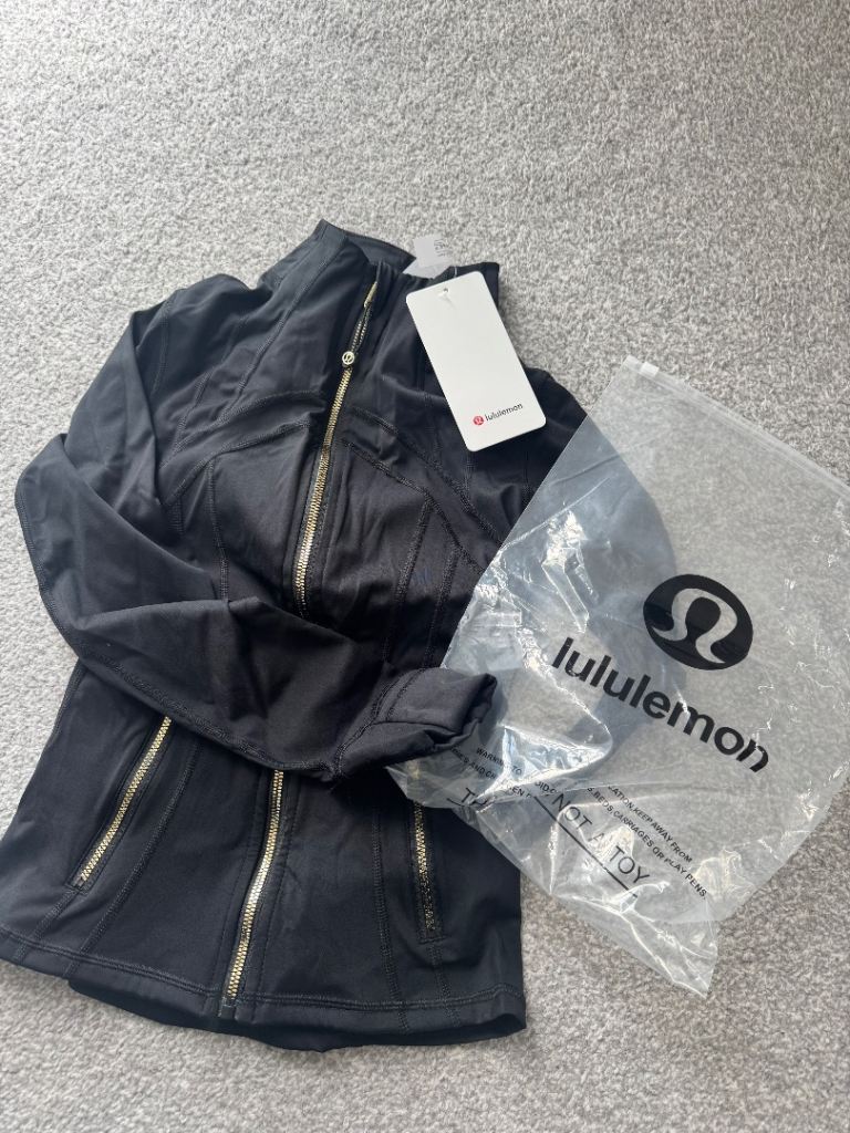 Lululemon Black Gym Training Jacket – New with Tags