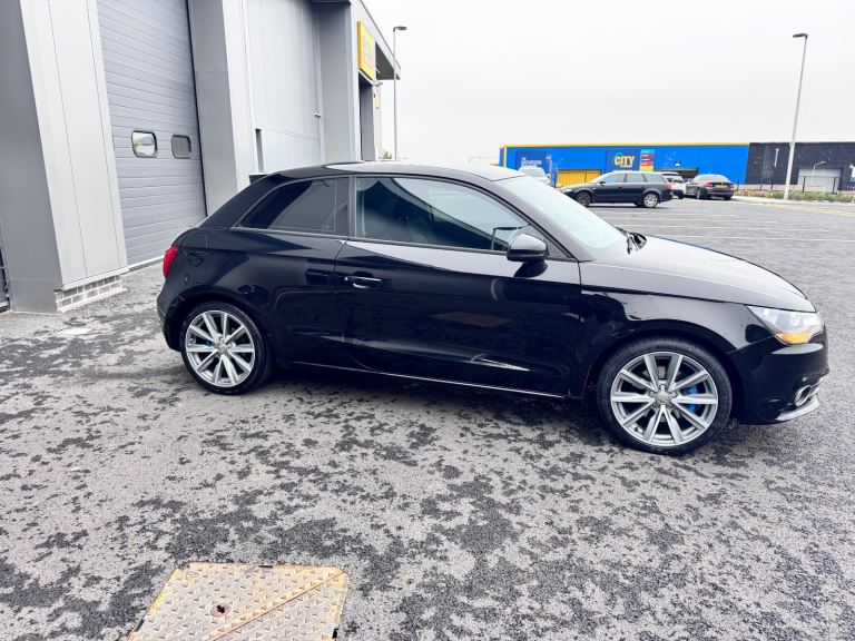 Audi, A1, Hatchback, 2012, Manual, 1598 (cc), 3 doors