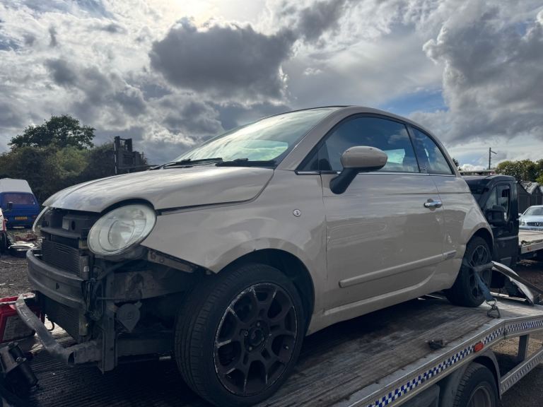 Fiat 500 1.2 2012 Beige BREAKING FOR PARTS 