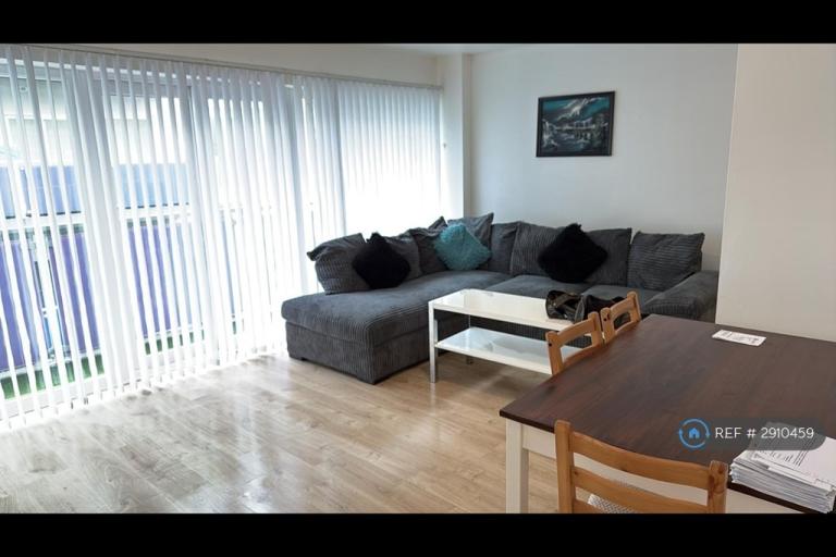 2 bedroom flat in Concord Street, Leeds, LS2 (2 bed) (#2910459)