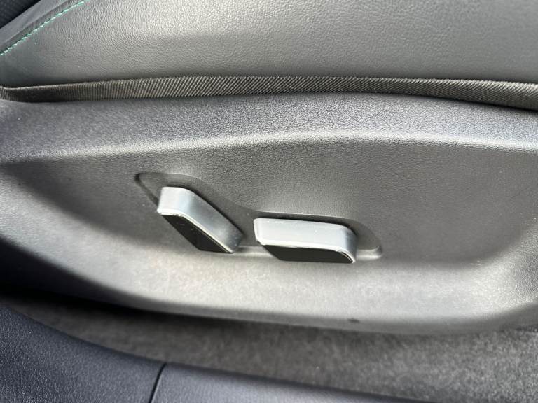 2025 BYD Seal U 1.5 DM-i Boost 5dr Auto MPV PETROL/ELECTRIC Automatic