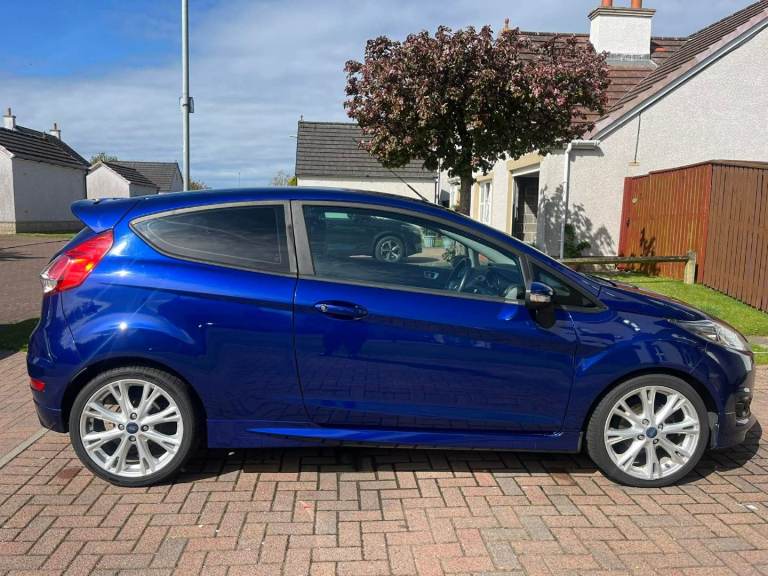 2015 Ford Fiesta 1.0T EcoBoost Zetec S Manual Blue 3 doors