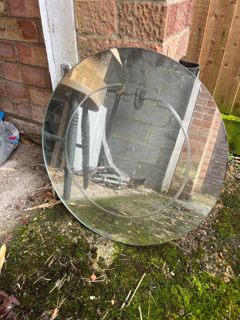 Free Mirror
