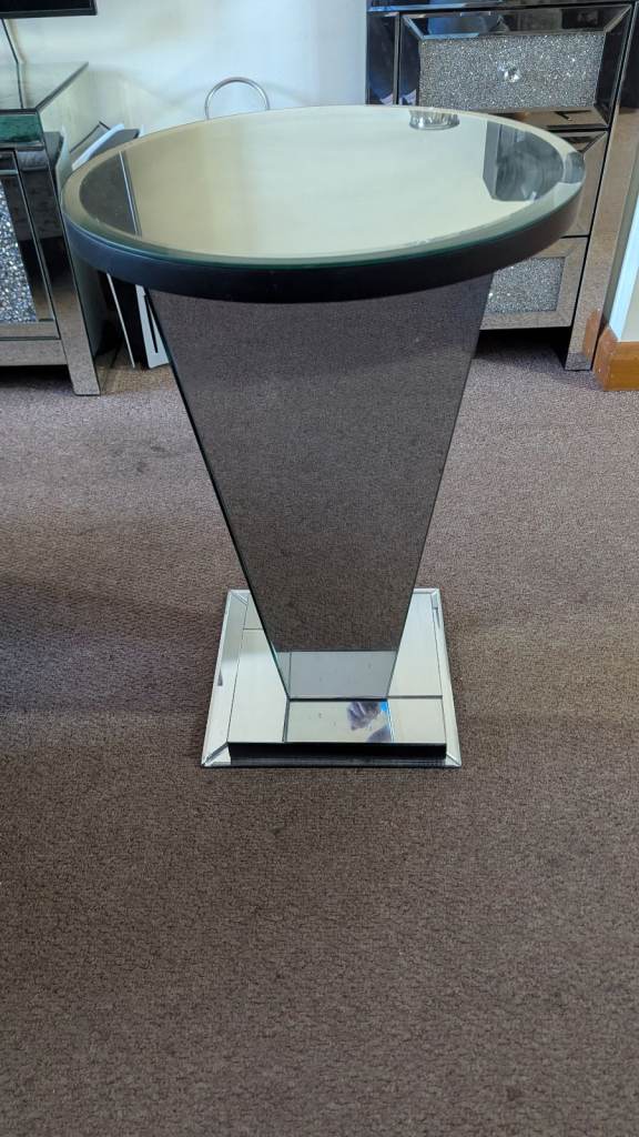 Mirrored Side Table 
