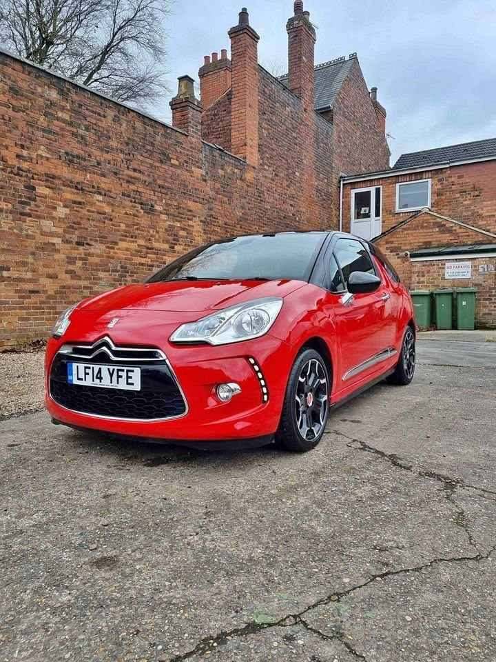 Citroen, DS3, Hatchback, 2014, Manual, 1560 (cc), 3 doors