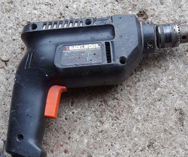 Black & Decker drill