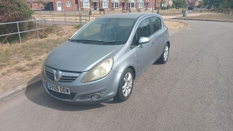 2009 vaxshall corsa 1.4 petrol 