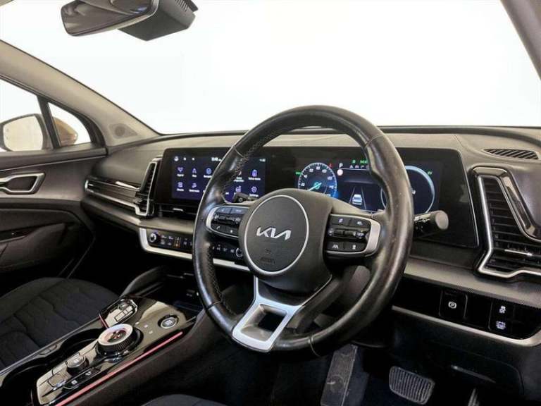 2022 Kia Sportage 1.6T GDi HEV 4 5dr Auto ESTATE PETROL/ELECTRIC Automatic