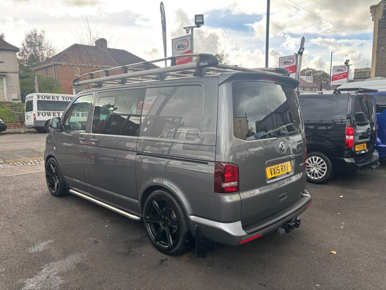 2015 Volkswagen Transporter 2.0 BiTDI 180PS Highline Kombi Van 4MOTION WINDOW VAN Diesel Manual