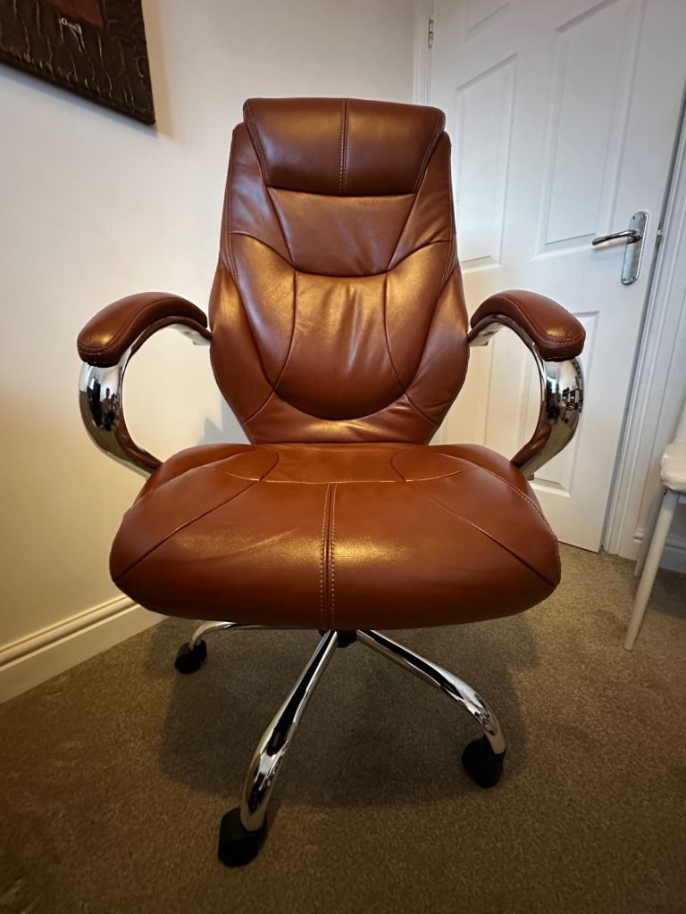 Brand new Executive Chair Sandown High Back Italian Leather Faced