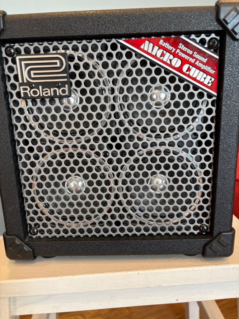 Roland Micro Cube RX Guitar amp