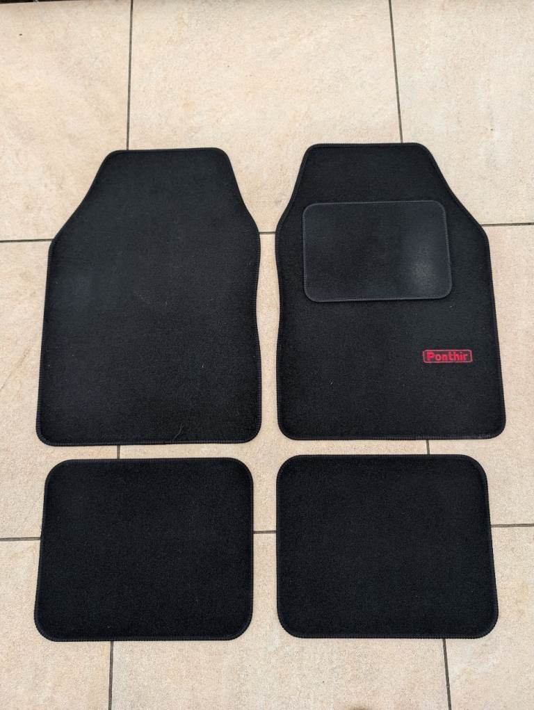 Suzuki Alto Original Car Mats 2014