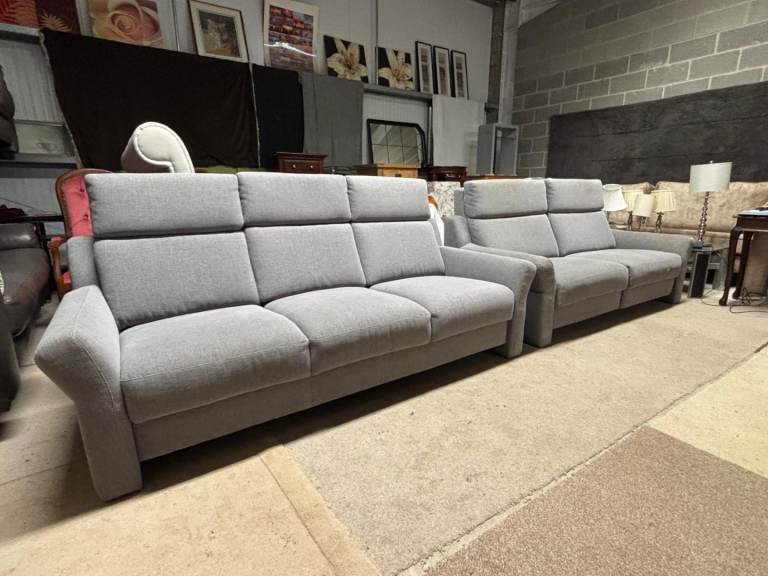 Grey Fabric 3 Seater Sofa and 2 Seater Sofa (1 part ELECTRIC RECLINER) excellent condition 