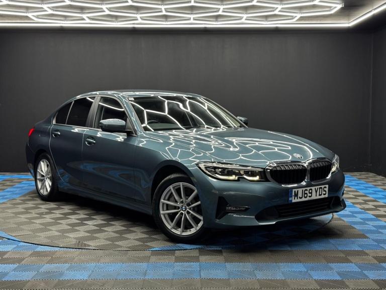 BMW 3 Series 2.0 330e 12kWh SE Pro Auto Euro 6 (s/s) 4dr Petrol/Electric Hybrid Automatic