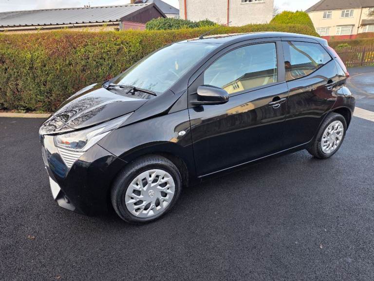 Toyota, AYGO, Hatchback, 2019, Manual, 998 (cc), 5 doors