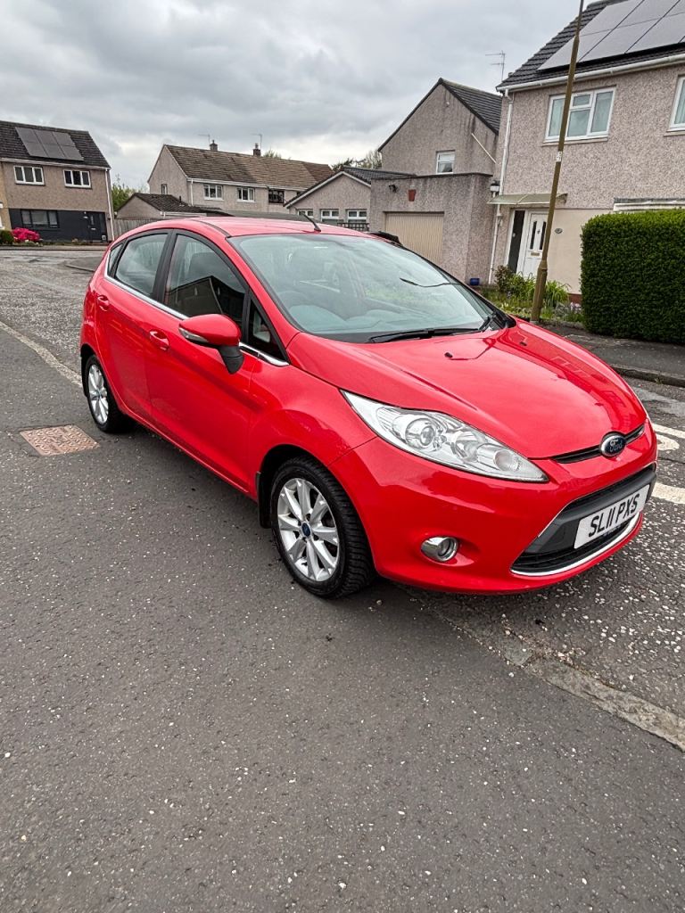 Ford, FIESTA, Hatchback, 2011, Manual, 1242 (cc), 5 doors