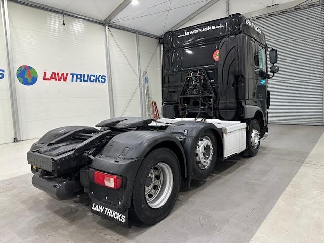 DAF XF 460 6x2 Sleeper Cab Tractor Unit