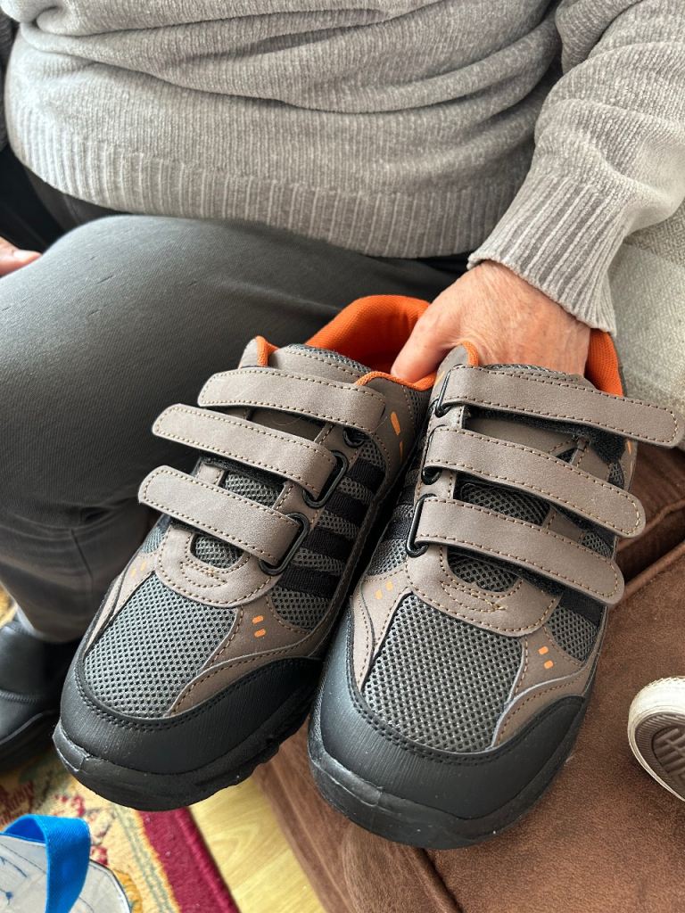 Mens shoes 