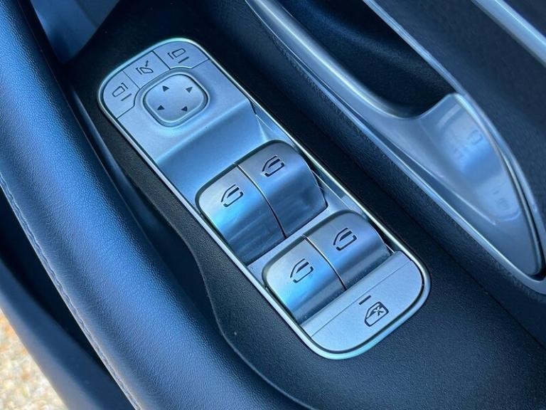 2021 Mercedes-Benz GLE 2.0 GLE300d AMG Line (Premium Plus) SUV 5dr Diesel G-Tronic 4MATIC Euro 6 ...