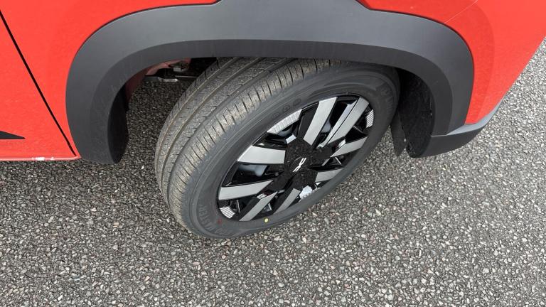 2025 Dacia Spring 27kWh Expression 65 48kW 5dr Auto Electric Hatchback Hatchback Electric Automatic