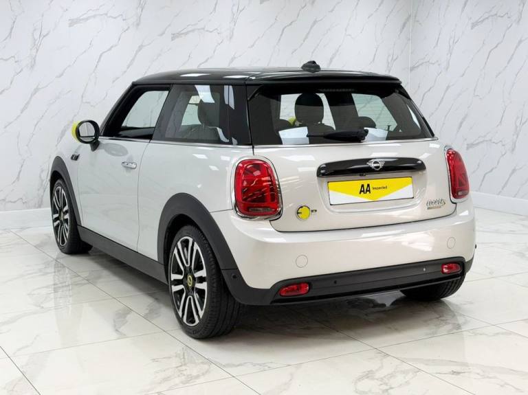 2021 MINI Electric Hatch Cooper SE 32.6kWh Level 3 Hatchback 3dr Electric Auto (184 ps) Hatchback...