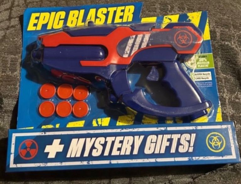 90x Epic Blaster Shooter Toy + Mystery Gift