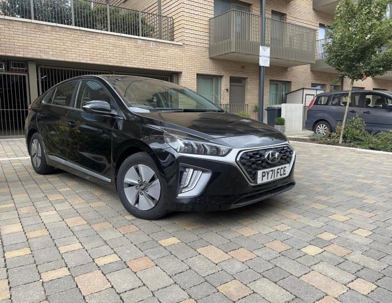 2021 Hyundai IONIQ 1.6 GDi Hybrid Premium 5dr DCT HATCHBACK PETROL/ELECTRIC Automatic