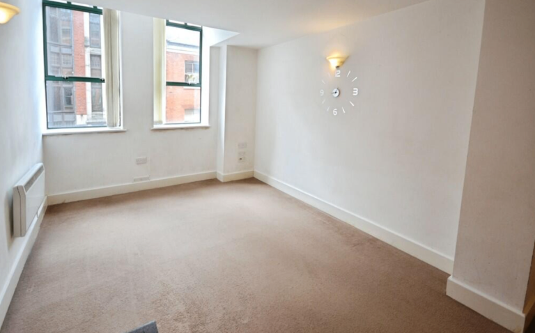 LONDON DSS UC LCW PIP BENEFITS FAMILY HOUSE