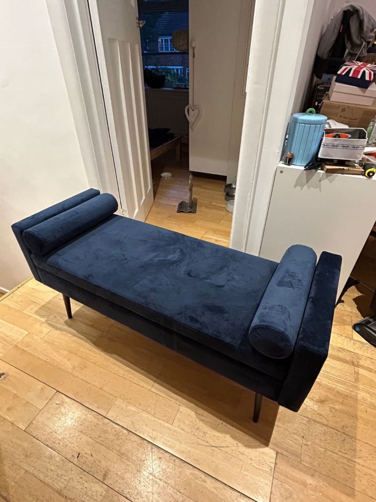 Upholstered 2 Seater Ottoman Bench Velvet Cozy Sofa Bed