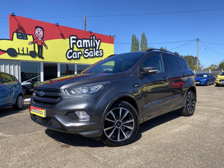 FORD KUGA 2.0 ST-LINE LOVELY CONDITION NEW CAMBELT KIT MAJOR SERVICE FULL MOT