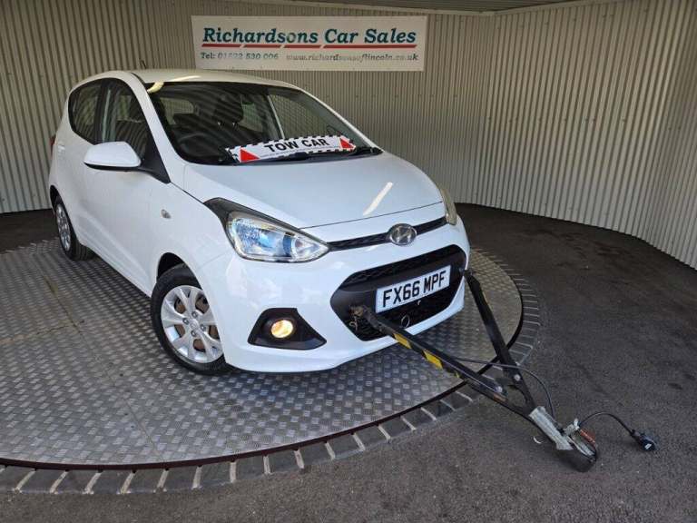 2016 Hyundai i10 1.0 SE Hatchback 5dr Petrol Manual Euro 5 (66 ps) Hatchback Petrol Manual