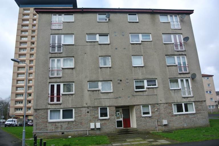 2/4, 135 George Street, PA1 2QQ