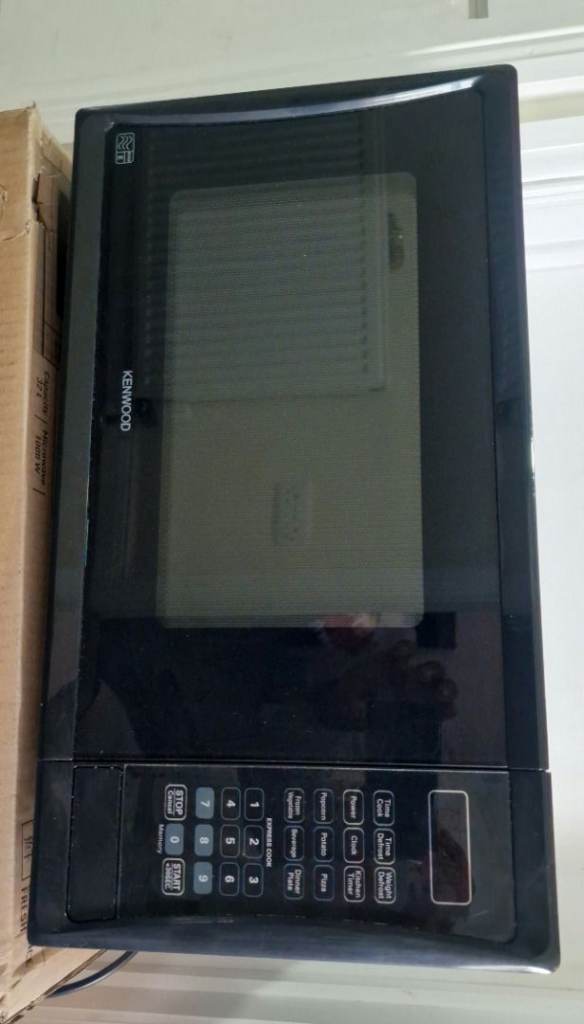 Kenwood microwave 25L